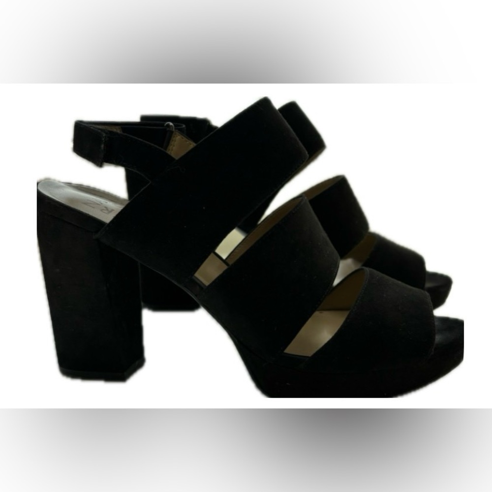 Naturalizer Black Block Heel Sandals Size 8.5